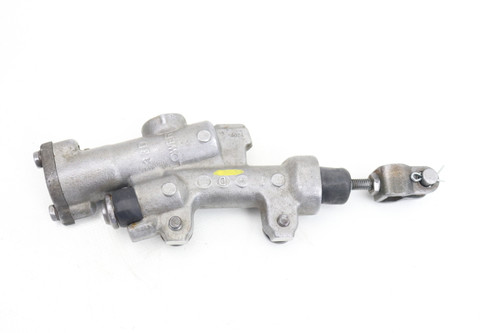 YZF / WRF 10–25 Rear Brake Master Cylinder Yamaha 33D-2583V-00-00 #297