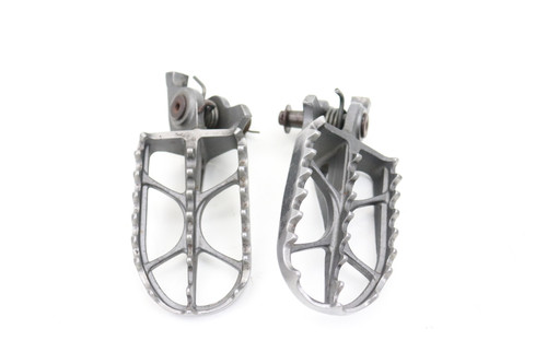 CRF250R CRF450R 12-19 Footrests LH+RH Footpegs & Pins Honda #298
