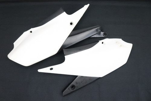 YZF / YZ 15-20 Side Panels Plastics Yamaha 1SS-21710-00-00 #304
