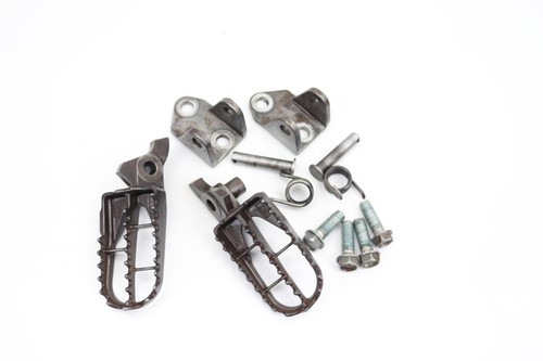 RM-Z250 2007–2009 Footrests LH+RH Footpegs & Pins Suzuki #308