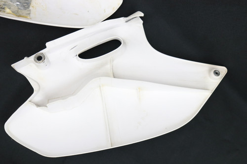 YZ426F 00–02 YZ400F 98–99 Side Panels Plastics Yamaha 5BE-21721-00-00 #307