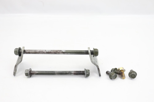 YZ426F 00–02 WR426F 01–02 Lower Motor Mount Brackets & Bolts Yamaha #307