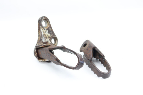 XR80R 90–00 XR100R 93–00 Footrests LH+RH Footpegs & Pins Honda #301