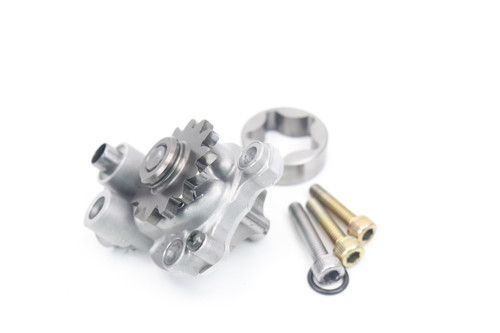 WR250F 01-14 / YZ250F 01-13 Oil Pump Assembly Yamaha 5SG-13300-01-00 #318