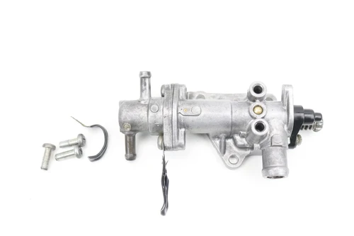 YFM700R 2008–2021 Throttle Body Bottom Cover Yamaha 1S3-13750-10-00 #321