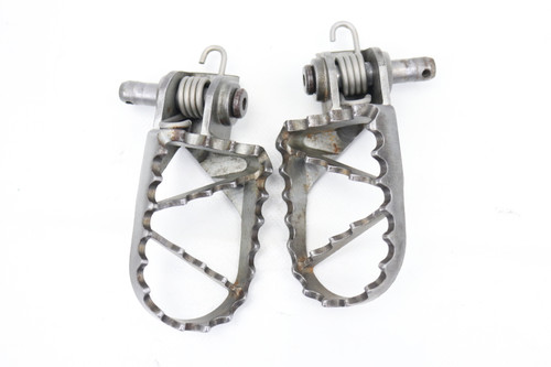 50-105 SX SXS XC 2006-2017 Footrests LH+RH Footpegs KTM 47103040033 #336