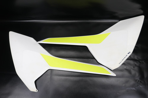 125-450 FC FE TC TE 2017 Air Box Covers Pair Husqvarna 2500600300028B #337