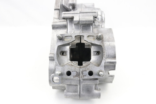 RM85 02-23 RM85L 03-22 Crankcase Set Engine Suzuki 11300-03822 #339