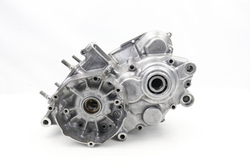 RM85 02-23 RM85L 03-22 Crankcase Set Engine Suzuki 11300-03822 #339