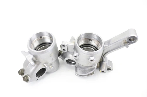 WR250F 01-04 WR450F 03-04 Front Fork Lower Lugs Pair Yamaha 5DH-23120-L0 #196