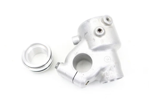 YZ450F 2006-2007 Front Fork Lower Right Lug Yamaha 1C3-23110-M0 #344