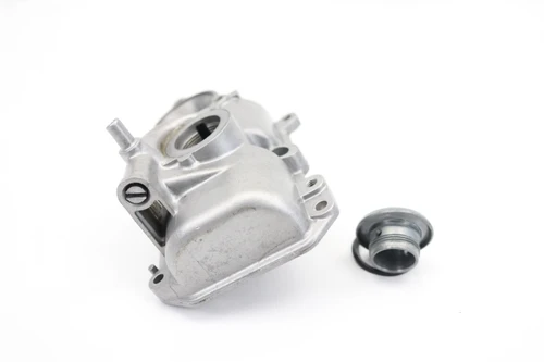 RM-Z250 2007-2009 Carb Bowl Carburetor Float Chamber Suzuki 13250-10H00 #349