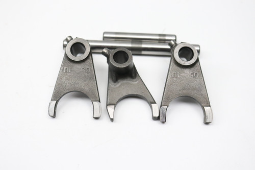 DR-Z125 03-19 DR-Z125L 03-22 Shift Forks & Shafts Suzuki 25231-05201 #102