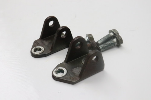 RMZ250 07-09 RMZ450 05-07 R+L Pair Foot peg Brackets Suzuki 41855-35G00 #189