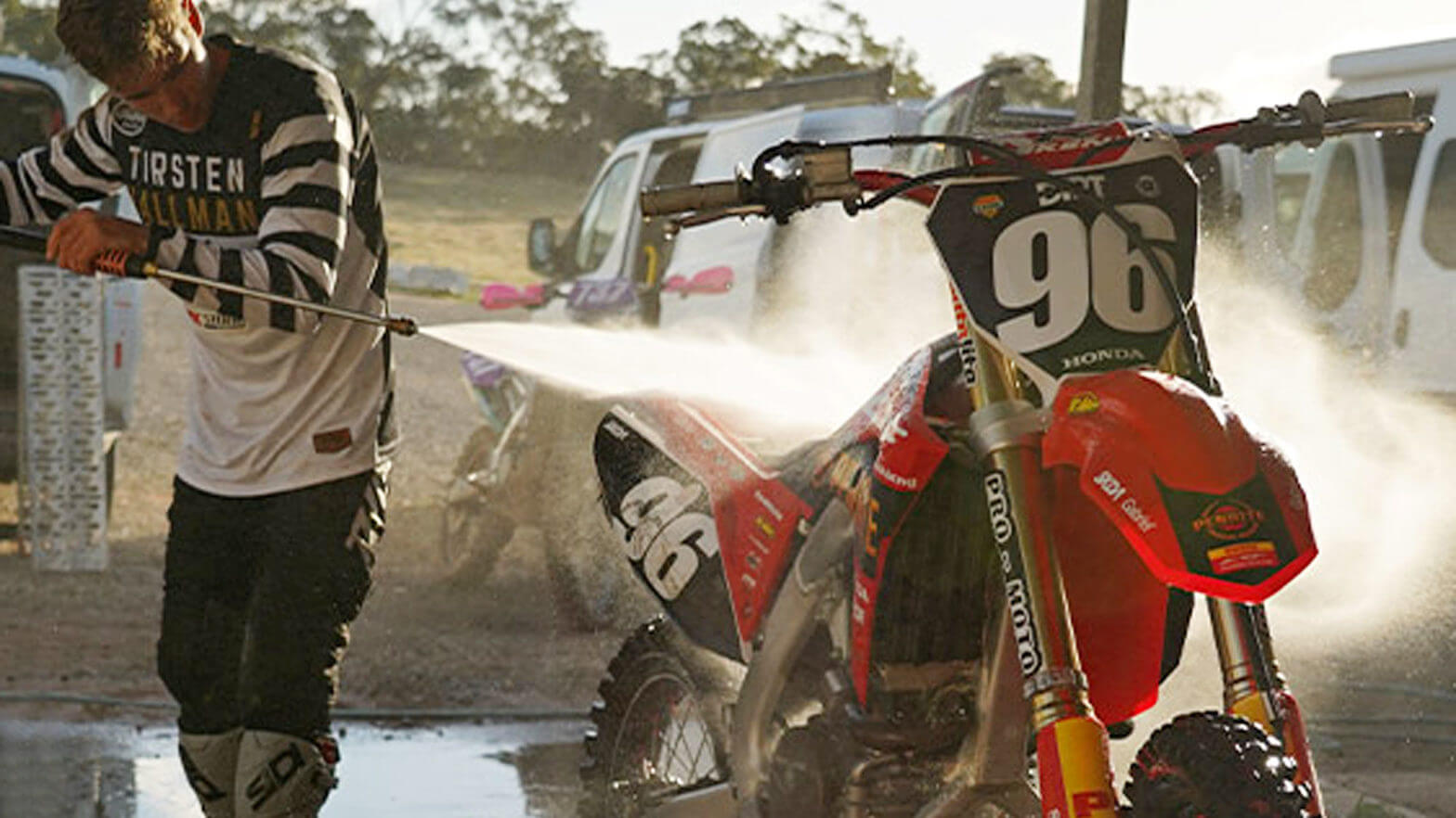 DIY Step by Step Guide on How To Wash a Dirt Bike ProNorthParts