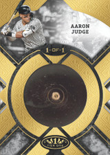 2025 Topps Tier One Baseball Cards Checklist