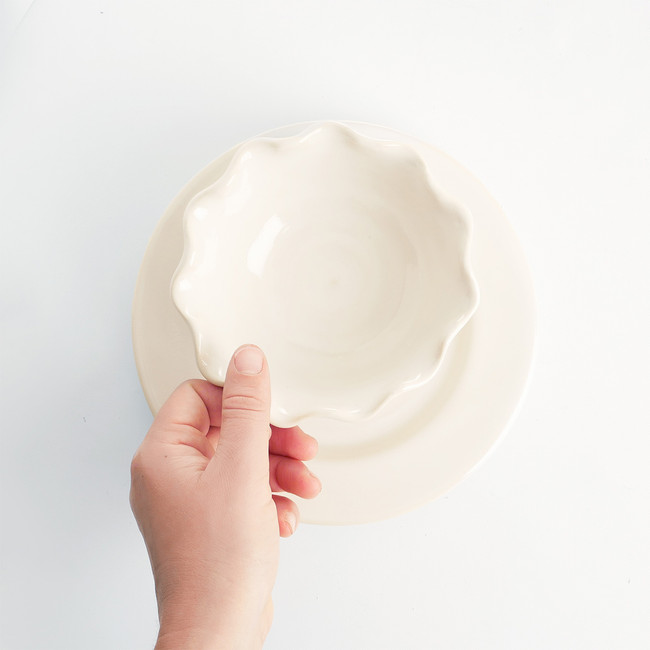 DL-11 Enamel White
