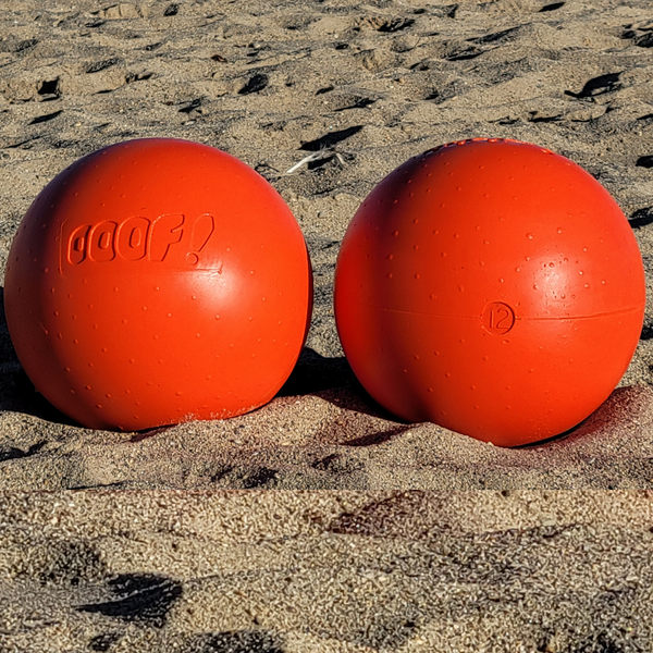 10" 12 lbs. Ooof! Bomber III
Basketball size
The original medicine ball with bounce
"Ooof! to the Core!"