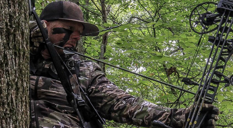 How to Bow Hunt Deer: Tips for Accuracy, Stealth, and Safety