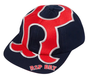 GV GALLERY BERRY SOX HAT