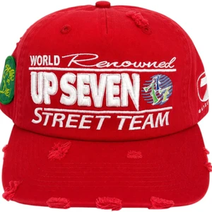 UP7SKATE RED INTL STREET TEAM HAT