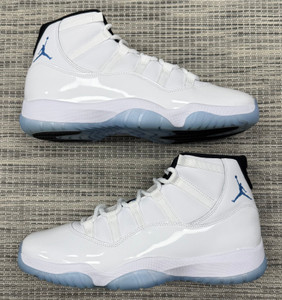 AIR JORDAN 11 "LEGEND BLUE" (SIZE 13)