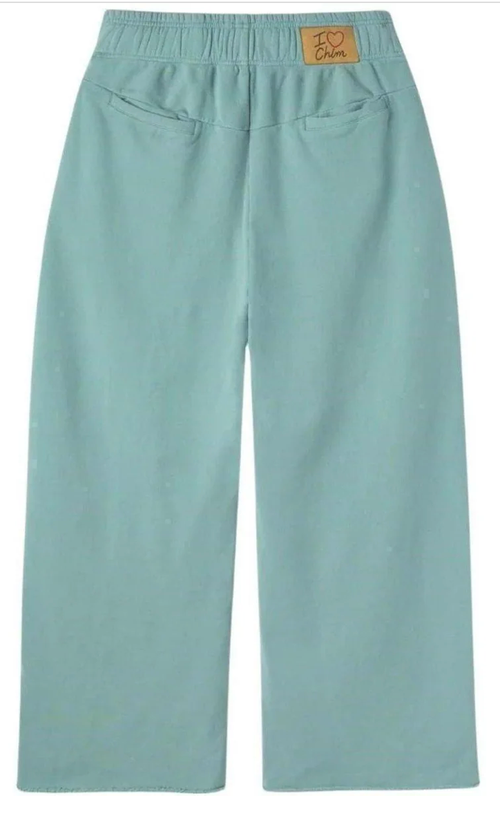 HMDD SEAFOAM SWEATS