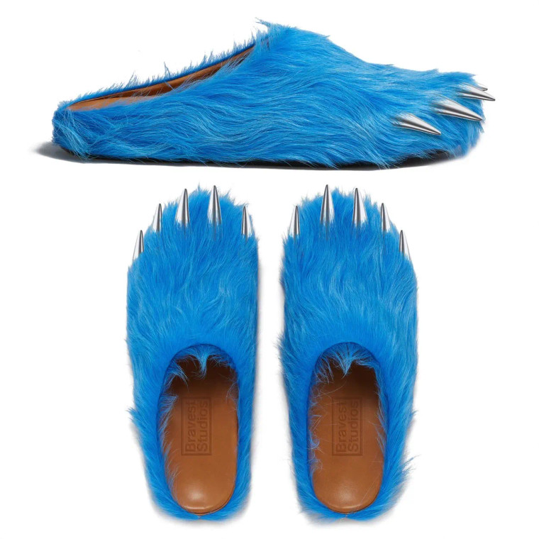 BRAVEST STUDIOS BLUE BEAR CLAWS