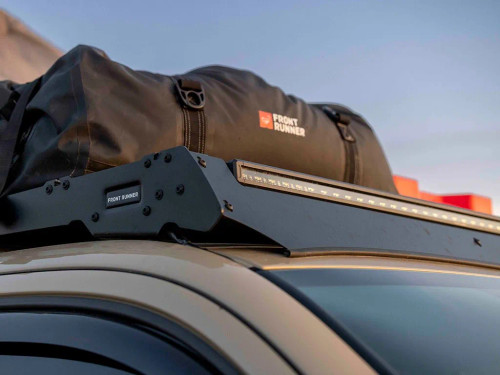 Front Runner - 40" LED SLIM LIGHT BAR VX1000-CB SM / 12V/24V / SINGLE MOUNT - LIGH213