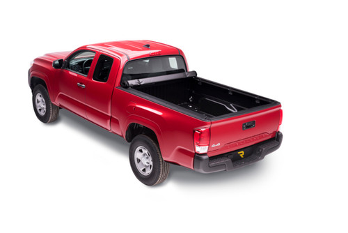 Truxedo 2024 Toyota Tacoma 6ft Lo Pro Bed Cover - 557101 Photo - Mounted