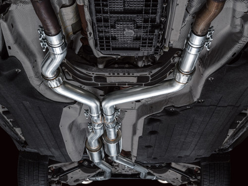 AWE Tuning 2020+ Ford Explorer ST Touring Edition Exhaust w/ Diamond Black Tips - 3015-43625 Photo - Mounted