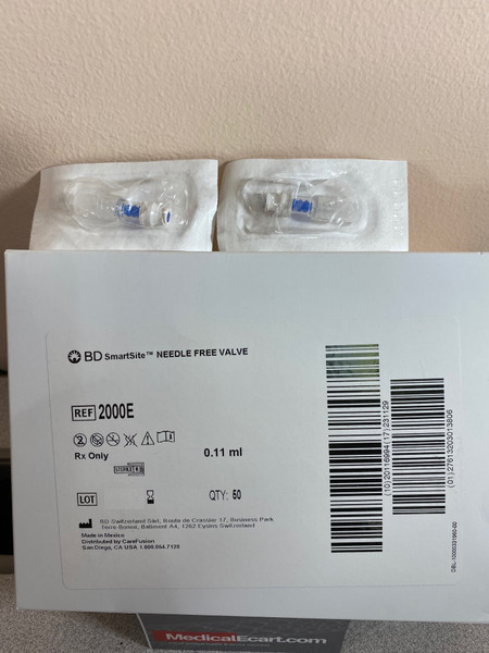 BD 2000E SmartSite® Needle-Free Valve Connector, Male Luer Lock, Box of 50