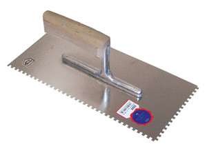 GETANDE SPAAN 280 X 130 / 8 X 8 MM / ZG20 MET GEBOGEN HOUTEN HANDGREEP - INOX