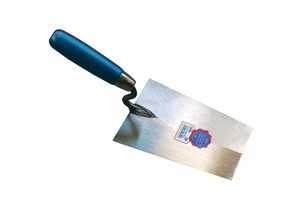 PLAASTERTRUWEEL IN ROESTVRIJ STAAL RECHTE HOEKEN 180 X 125/95 X 1,3 MM PLAASTERTRUWEEL IN ROESTVRIJ STAAL RECHTE HOEKEN 180 X 125/95 X 1,3 MM