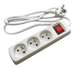 TRIPLE PRISE + INTERRUPTEUR + CÂBLE 1,5 M TRIPLE PRISE + INTERRUPTEUR + CÂBLE 1,5 M
