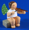WENDT & KÜHN Sitting Angel Violin Figurine – detail view of the Christmas ornament