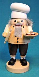 Gourmet Baker German Nutcracker – alternate view of the German nutcracker