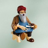 Woodcarver – alternate view of the German Christmas smoker
