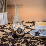 Elf Fragrance Holder Coffee Roaster German Smoker – alternate view of the German Christmas smoker