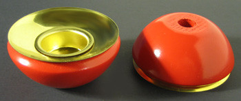 Pyramid Candle Holder Red – wooden candleholder by Richard Glaesser
