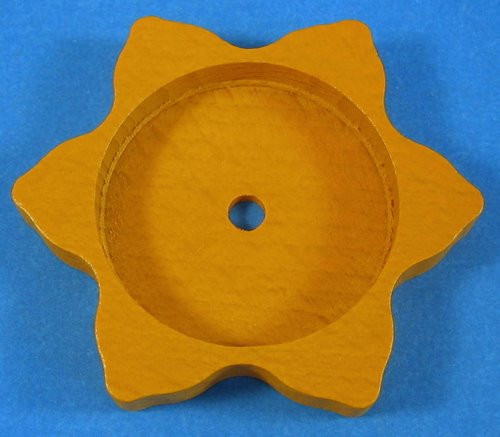 Tea Light Base Star Yellow – wooden candleholder by Zeidler Holzkunst GmbH