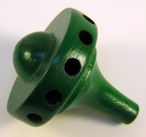 Wooden 1-1/2" Hub Green 12 Holes - 4mm / 2mm – Christmas pyramid by Zeidler Holzkunst GmbH