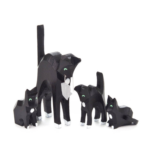 Wooden Black Cats German Hand Carved Figurine Four Set – Christmas ornament