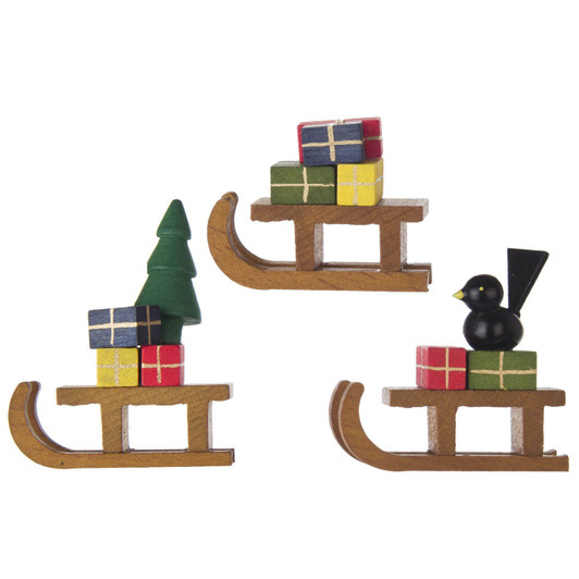 Wooden Sleds German Figurine Set of 3 – wooden figurine