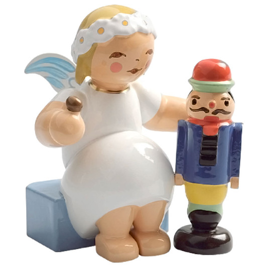 WENDT & KÜHN Goodwill Snowflake Marguerite Angel Nutcracker – German nutcracker