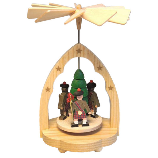 Miniature Pyramid Scottish Wearing Kilt | Warm Air Pyramid – Christmas pyramid by Richard Glaesser