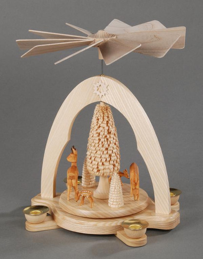 Deer Family Nature and Forest Pyramid – Christmas pyramid by Albin Preissler
