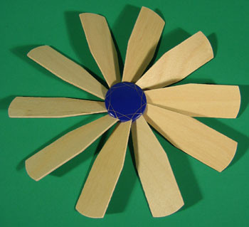 Pyramid Fan Assembly 229mm 1 – Christmas pyramid