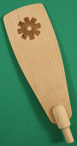 Pyramid Paddle 96mm x 30mm Stamped – Christmas pyramid by Richard Glaesser