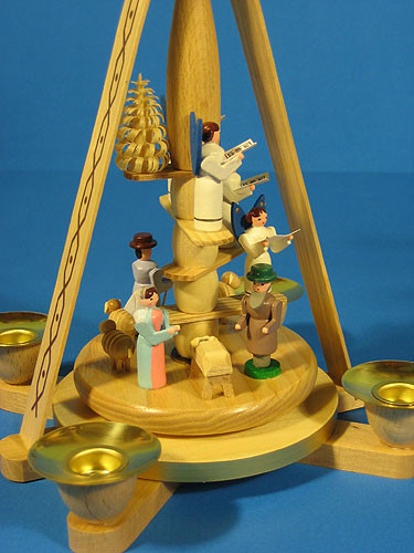 Angel Stairs Christmas German Pyramid – side view of the Christmas pyramid
